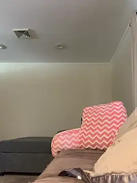 onlyhill online show from March 2025 07:46:02 PM