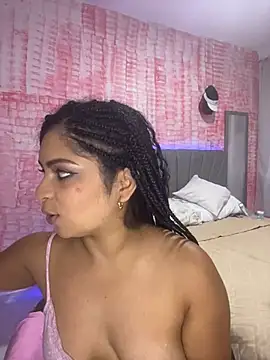 Snapshot of Tana_latin chatting on March 2025 01:38:02 AM Tana latin online show from March 2025 01:38:02 AM