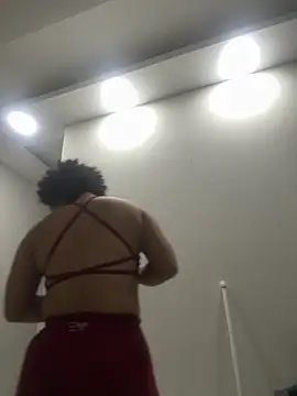 Snapshot of Tana_latin chatting on October 2025 12:35:01 AM Tana latin online show from October 2025 12:35:01 AM