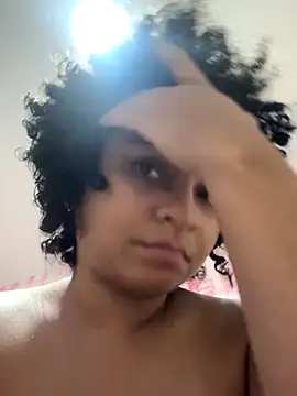 Snapshot of Tana_latin chatting on November 2025 01:04:02 AM Tana latin online show from November 2025 01:04:02 AM