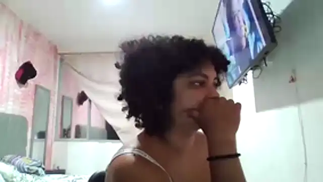 Tana latin online show from February 2026 11:33:01 PM