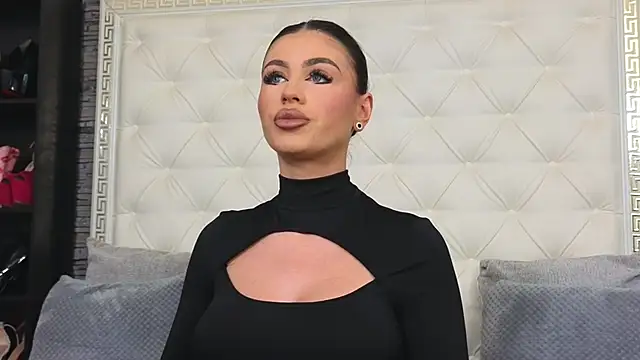 Snapshot of EliteDomina chatting on November 2025 07:31:02 AM EliteDomina online show from November 2025 07:31:02 AM