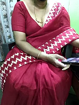 niiveditha online show from September 2025 07:32:02 AM