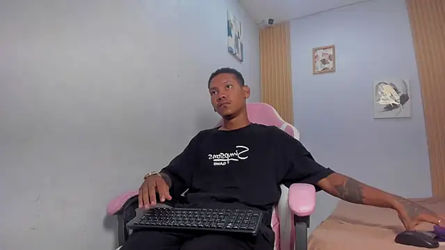 blackdirty420 online show from November 2025 03:34:02 PM