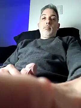 Sexyguycumming online show from October 2025 02:37:02 AM