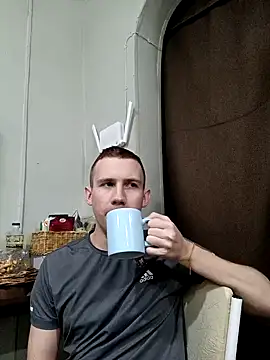 Snapshot of Dimyanmodel chatting on February 2025 05:18:02 PM Dimyanmodel online show from February 2025 05:18:02 PM