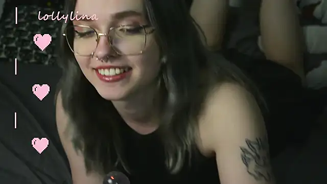 Snapshot of lollylina chatting on March 2025 09:15:01 PM lollylina online show from March 2025 09:15:01 PM