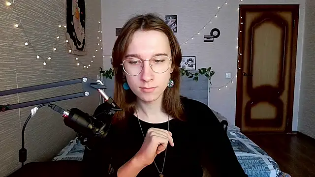 tangerine4dreams online show from February 2025 06:31:01 AM