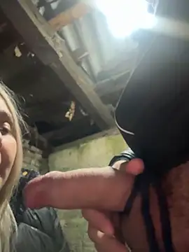 Snapshot of hotamanda01 chatting on November 2025 09:26:01 PM hotamanda01 online show from November 2025 09:26:01 PM