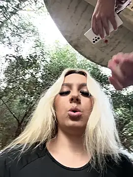 Snapshot of hotamanda01 chatting on November 2025 12:41:02 PM hotamanda01 online show from November 2025 12:41:02 PM