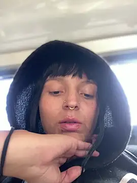 Dulce  Boyd online show from December 2025 01:31:01 PM