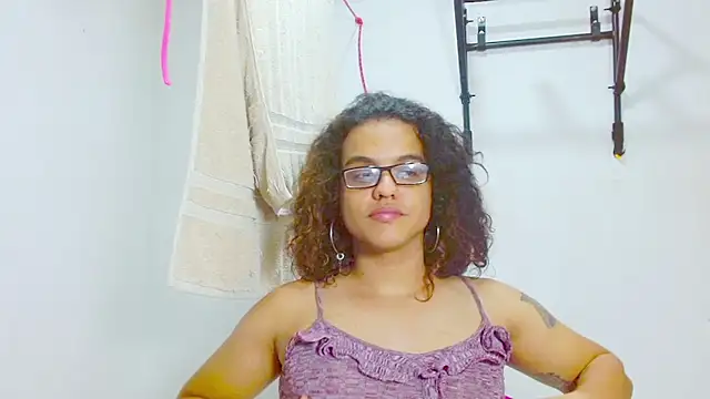 Diane blossom online show from February 2025 03:08:01 AM