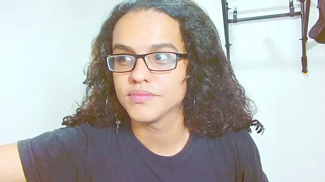 Diane blossom online show from February 2025 11:34:02 PM