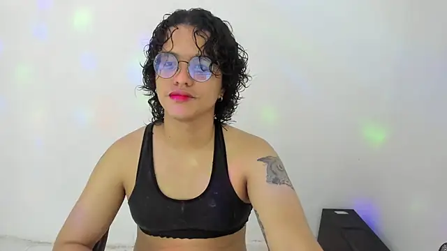 Diane blossom online show from November 2025 09:28:01 PM