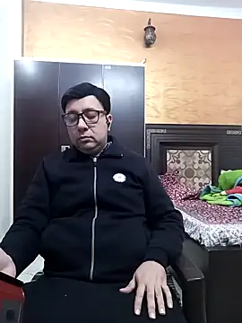 innocentboy1987 online show from March 2025 08:49:02 AM