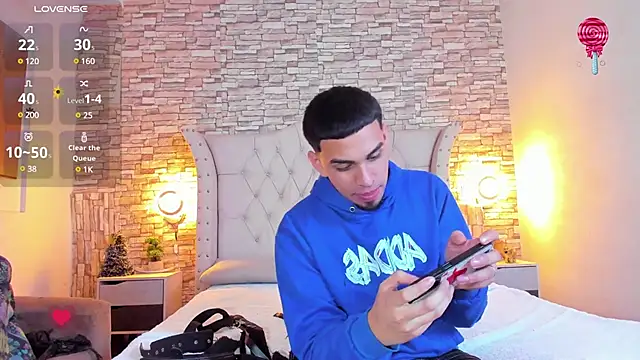 Snapshot of Miagael_Pervert chatting on February 2025 04:36:02 AM Miagael Pervert online show from February 2025 04:36:02 AM