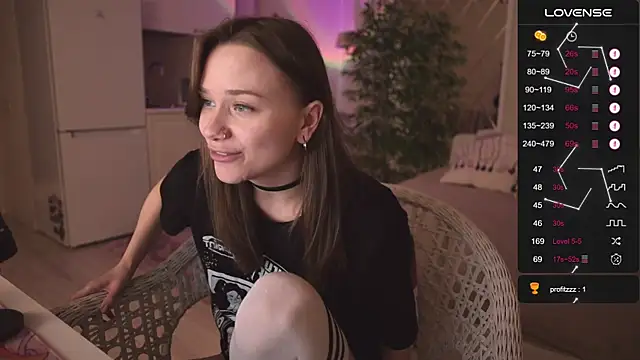 alexa feels  online show from November 2025 04:30:02 PM