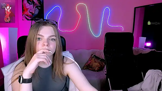 catherine kitty online show from March 2026 08:26:01 PM