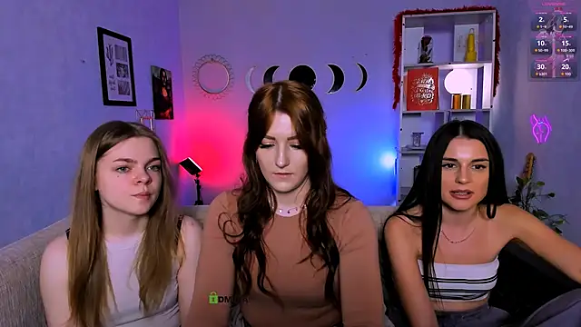 catherine kitty online show from April 2026 07:25:02 PM