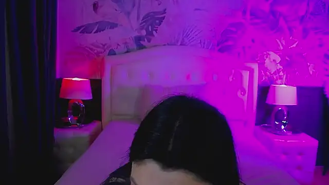 MaeveMoon online show from May 2026 09:42:02 PM