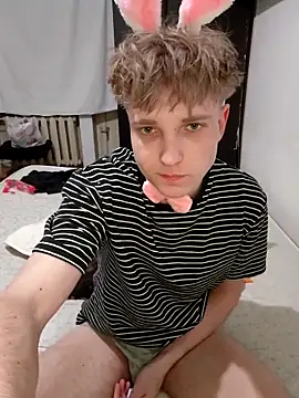 And25bn online show from March 2026 10:09:01 PM