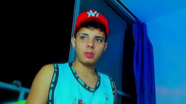 Alessandro 1610 online show from November 2025 05:32:02 AM