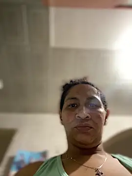 Carola-Ross online show from April 2026 05:38:02 PM