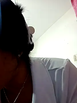 Snapshot of anahi_evans19 chatting on November 2025 09:59:01 PM anahi evans19 online show from November 2025 09:59:01 PM