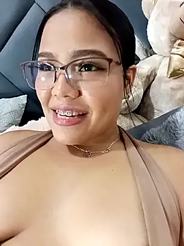 Snapshot of anahi_evans19 chatting on November 2025 08:52:02 PM anahi evans19 online show from November 2025 08:52:02 PM