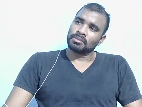 Snapshot of YOX22 chatting on March 2026 06:59:01 AM YOX22 online show from March 2026 06:59:01 AM