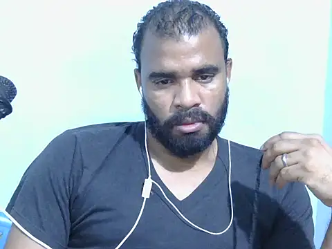YOX22 online show from May 2026 02:39:01 AM