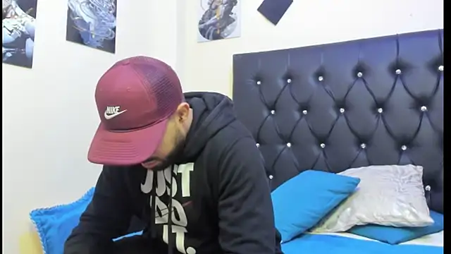 mikeblaree online show from March 2025 09:11:02 PM