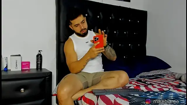 mikeblaree online show from March 2026 04:51:02 PM