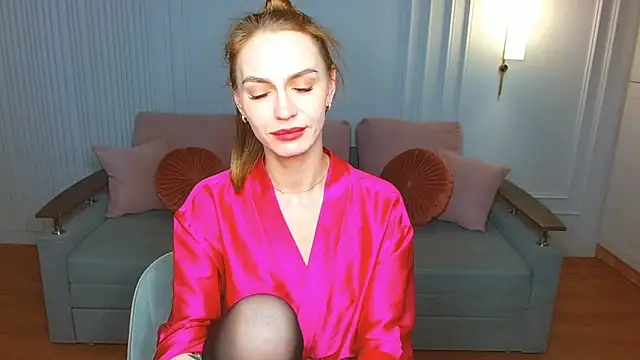 Snapshot of Lady_Sunshine_ chatting on March 2025 01:40:01 PM Lady Sunshine online show from March 2025 01:40:01 PM