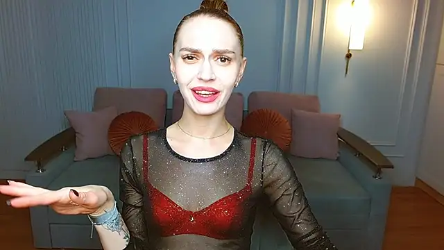 Snapshot of Lady_Sunshine_ chatting on March 2025 01:24:01 PM Lady Sunshine online show from March 2025 01:24:01 PM