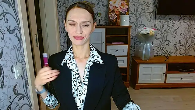 Snapshot of Lady_Sunshine_ chatting on October 2025 05:38:01 AM Lady Sunshine online show from October 2025 05:38:01 AM