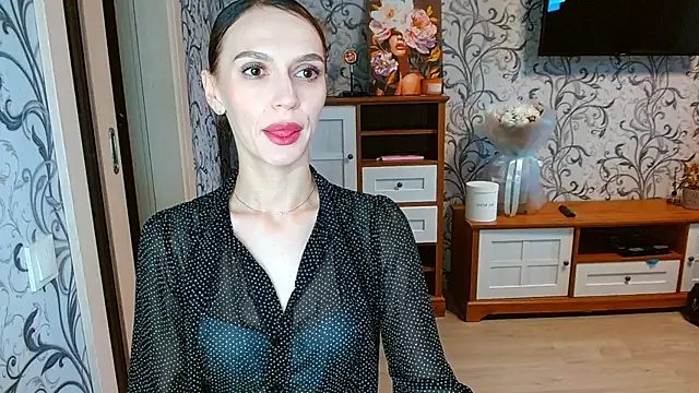 Snapshot of Lady_Sunshine_ chatting on October 2025 06:16:02 AM Lady Sunshine online show from October 2025 06:16:02 AM