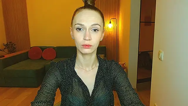 Snapshot of Lady_Sunshine_ chatting on December 2025 07:35:01 AM Lady Sunshine online show from December 2025 07:35:01 AM