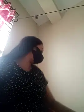 Snapshot of Sexy_pori chatting on February 2025 06:30:02 PM Sexy pori online show from February 2025 06:30:02 PM