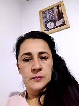 Snapshot of Alanna_11 chatting on October 2025 03:47:01 AM Alanna 11 online show from October 2025 03:47:01 AM