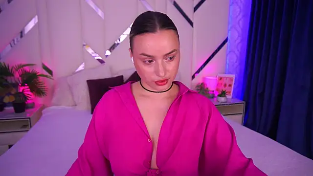 LindsieGreyy online show from November 2025 08:14:01 AM