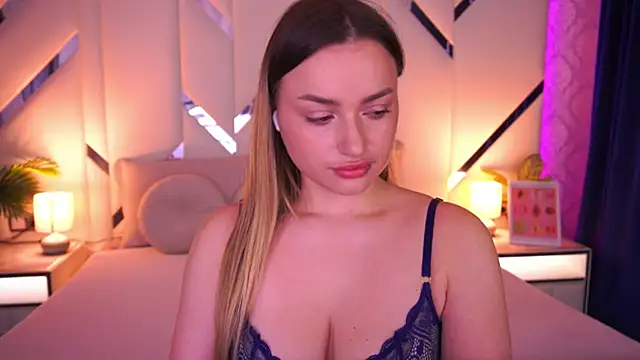 LindsieGreyy online show from March 2026 07:34:02 AM