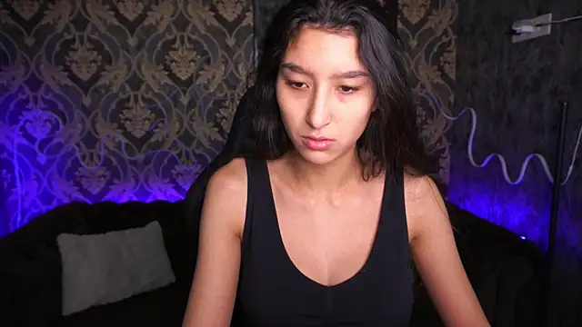 Snapshot of CharmMocco chatting on February 2025 07:13:02 AM CharmMocco online show from February 2025 07:13:02 AM