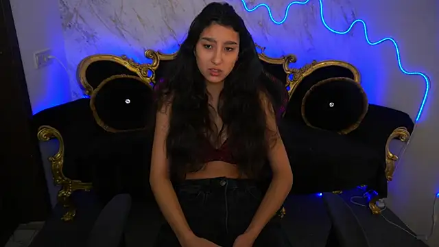 Snapshot of CharmMocco chatting on March 2025 07:15:01 AM CharmMocco online show from March 2025 07:15:01 AM