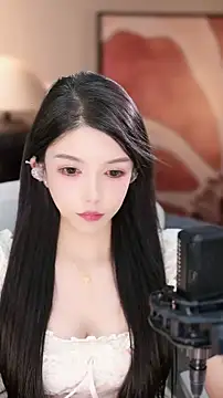 vv-77 online show from November 2025 05:46:01 PM