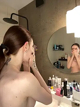 Snapshot of JoYung chatting on February 2025 04:29:01 PM JoYung online show from February 2025 04:29:01 PM