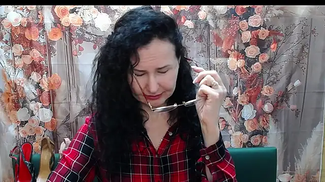 Miroslava Happi online show from March 2026 06:40:01 AM