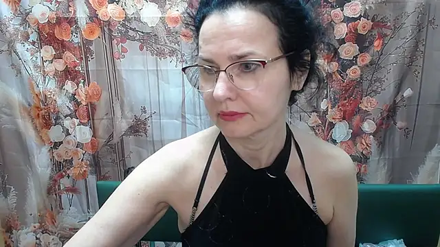 Snapshot of Miroslava_Happi chatting on July 2026 05:42:02 AM Miroslava Happi online show from July 2026 05:42:02 AM