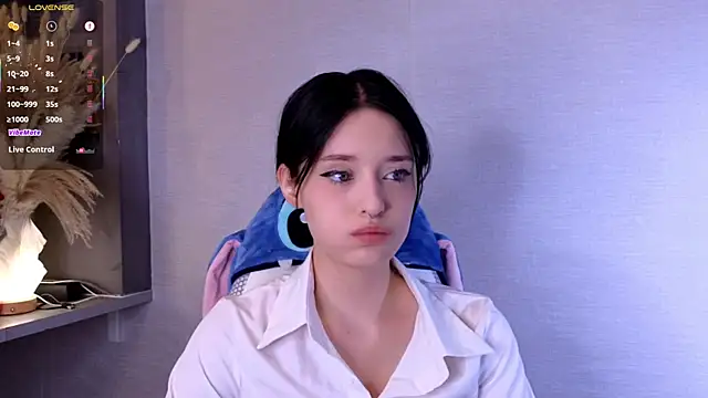 Snapshot of Hisoka_akerley chatting on July 2026 04:07:02 AM Hisoka akerley online show from July 2026 04:07:02 AM
