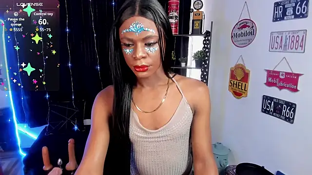 Snapshot of anuvyz_miller_ chatting on October 2025 01:01:02 PM anuvyz miller online show from October 2025 01:01:02 PM